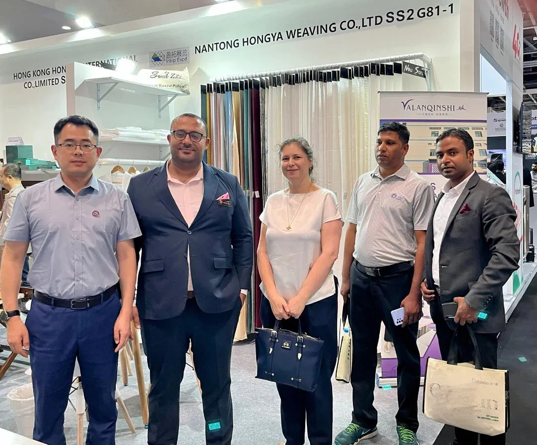 the hotel show Dubai 1